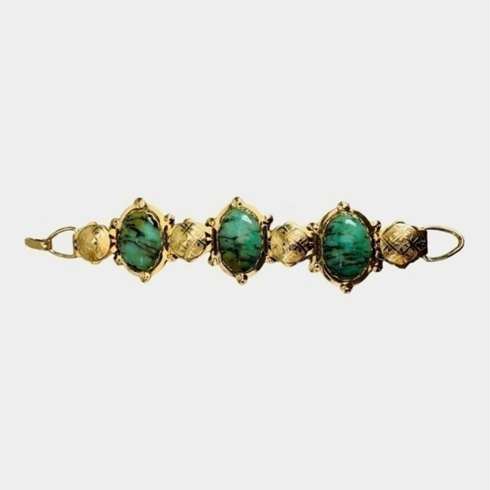 Vintage Turquoise Bracelet Green Oval Stone Gold Tone 7